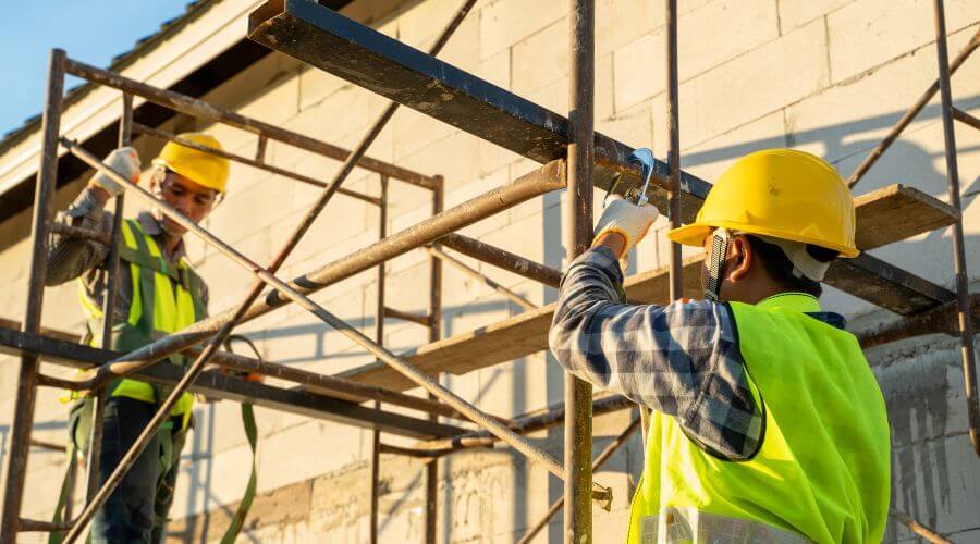 Professional residential roofers in Moose, WY